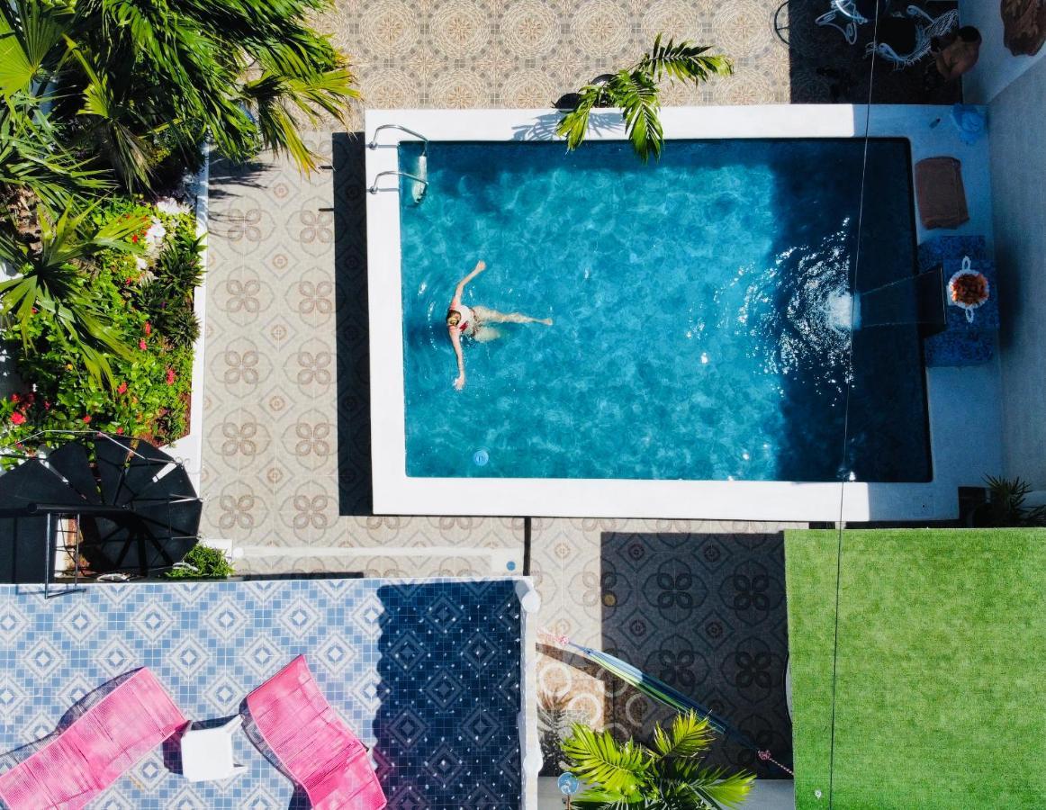 The Quetzal Bed & Breakfast Cancun Bagian luar foto