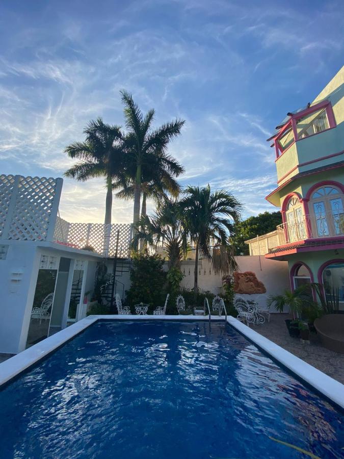 The Quetzal Bed & Breakfast Cancun Bagian luar foto